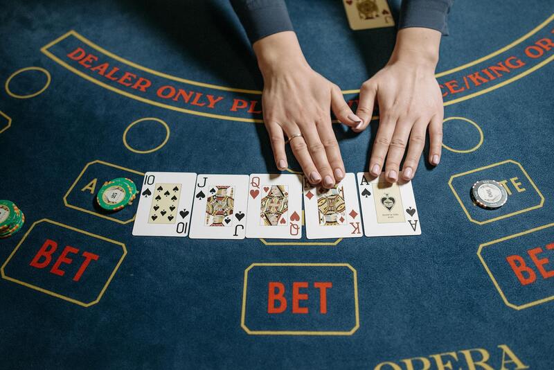 Suster123 Poker: Tips And Strategies
